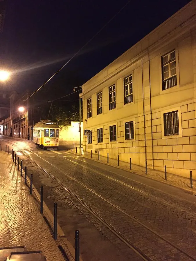 Lisbon Dreams Estrela Suites Apartment